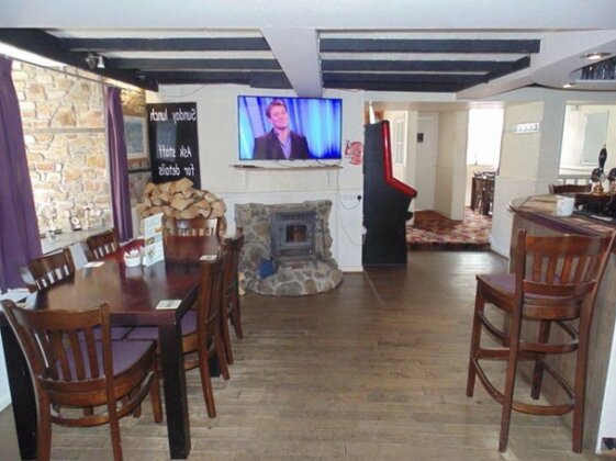 The Kings Head Chacewater - Photo5