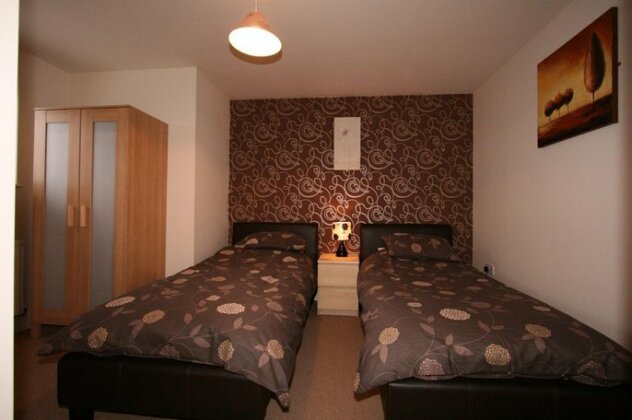 Gloucester Road Serviced Apartments by RoomsBooked - Photo3