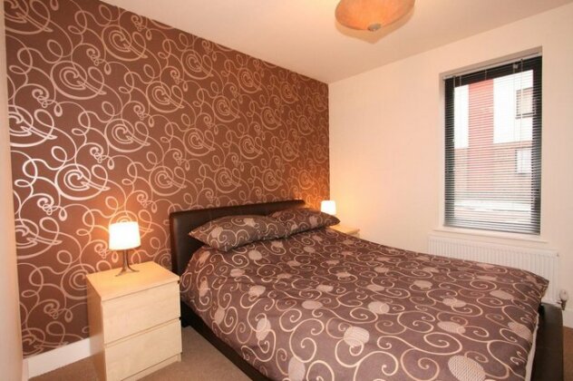 Gloucester Road Serviced Apartments by RoomsBooked - Photo4