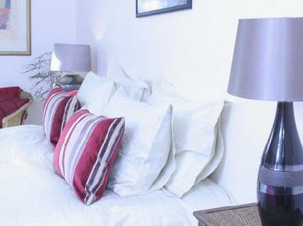 The Orchard Barn Guest House Chertsey - Photo5