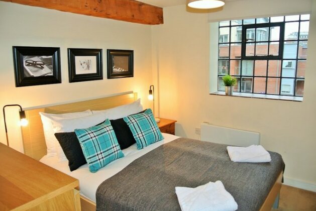 Approved Serviced Apartments Steam Mill - Photo3