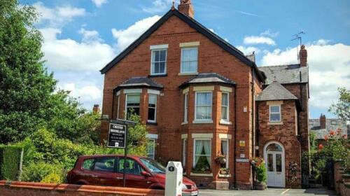 Chester Brooklands Bed And Breakfast