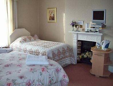 Shenley Lodge Bed & Breakfast Chester - Photo4