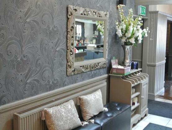 The Blue Boar Chigwell - Photo2