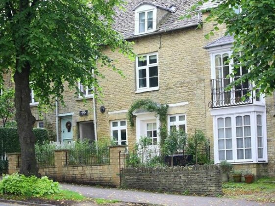 Hare House CHIPPING NORTON