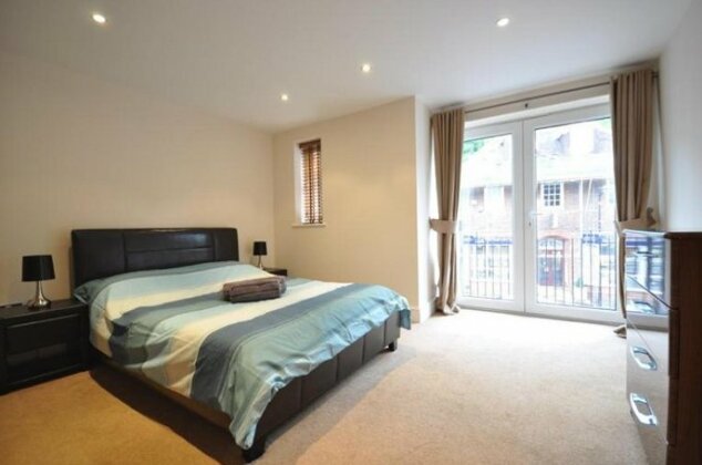 Chorleywood Apartment