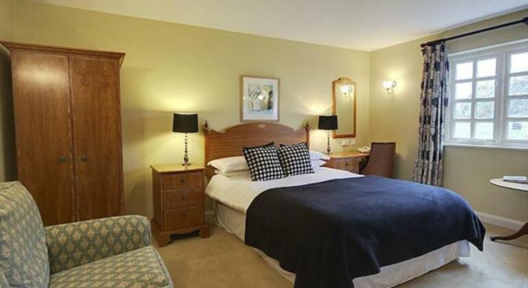 The Cotswold Plough Hotel and Restaurant - Photo5