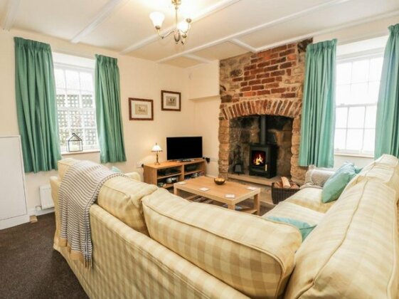 2 Church Cottages - Photo3