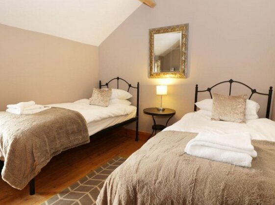 Hayloft Cottage Cloughton - Photo4