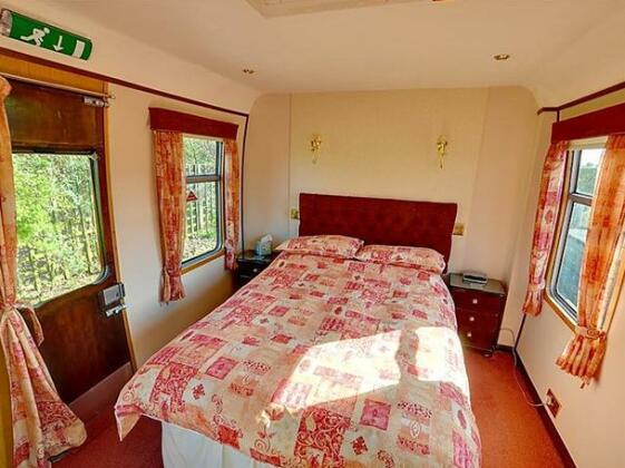 Oscar Railway Carriage - Photo3