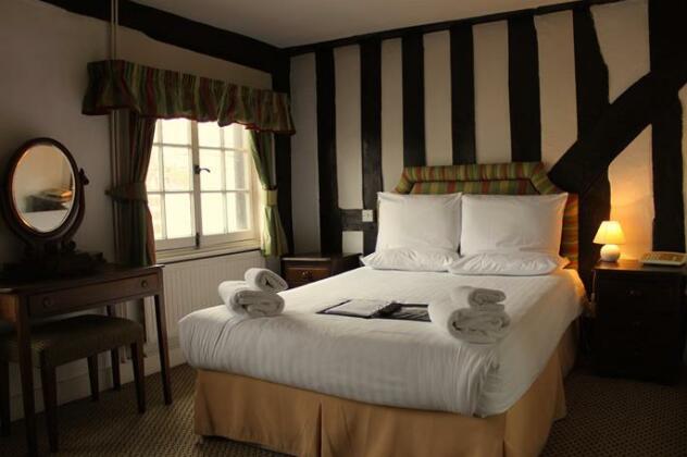 Brook Red Lion Hotel - Photo4