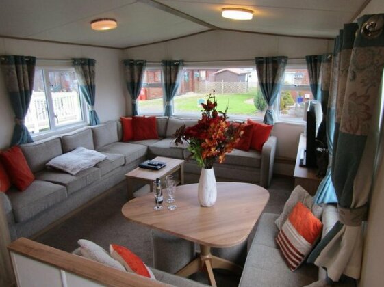 Luxury Caravan Tattershall Lakes - Photo4