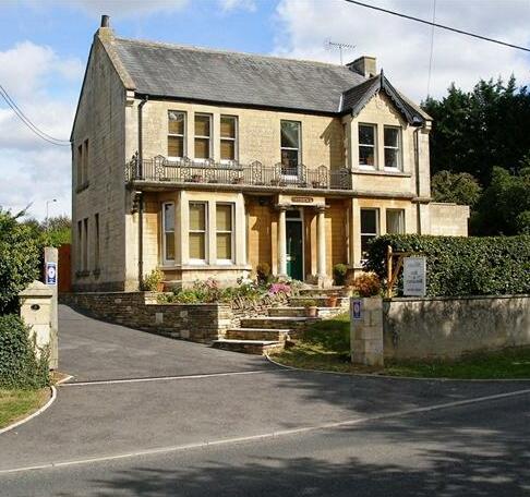 The Hollies Bed and Breakfast Corsham