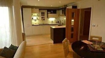 Waterside Apartment Cowes - Photo2