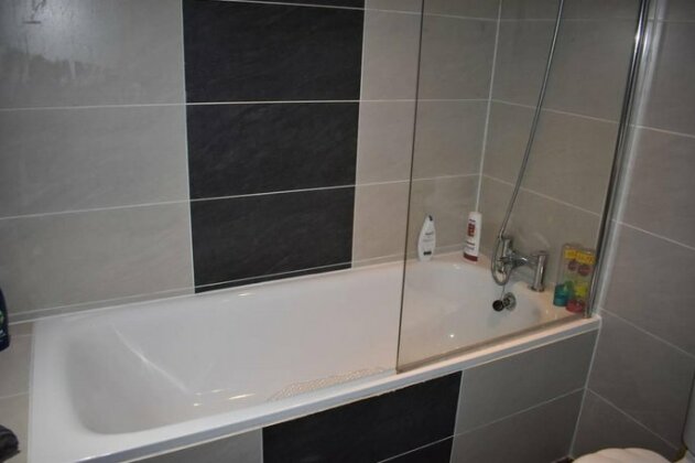 Lux Apartment in Gatwick - Photo2