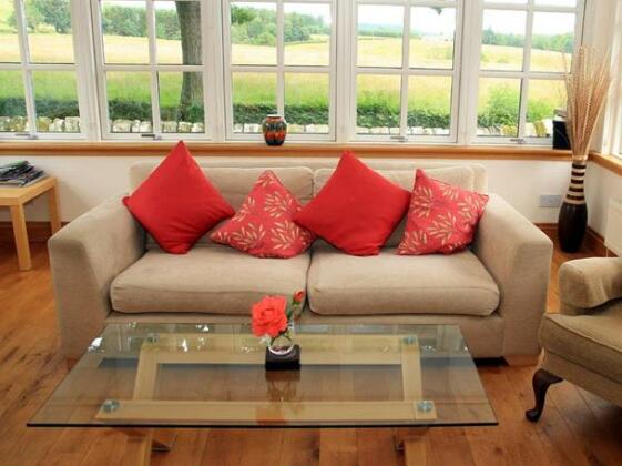 Westacre Lodge Self Catering Chalet - Photo3