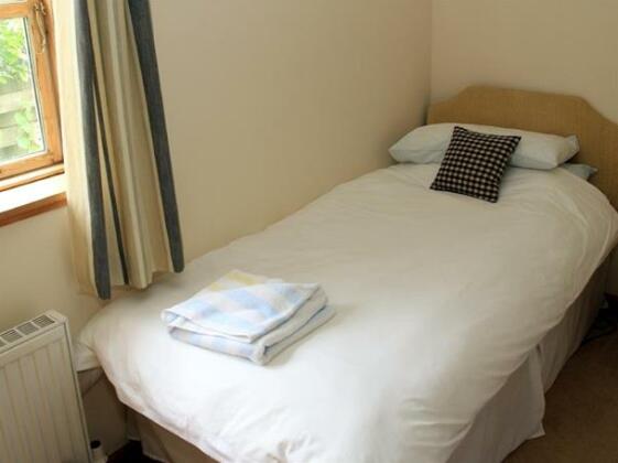 Westacre Lodge Self Catering Chalet - Photo4