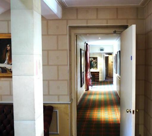 Fernie Castle Hotel Cupar - Photo2