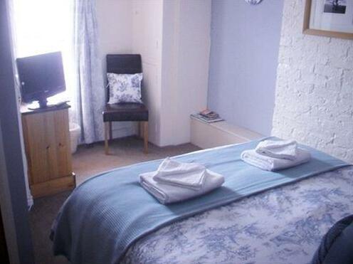 Greystones Bed & Breakfast - Photo3