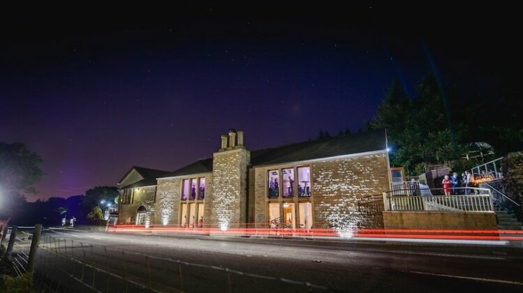 The Saddleworth Hotel