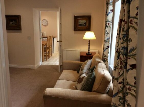 Coach Cottage Stirling - Photo3