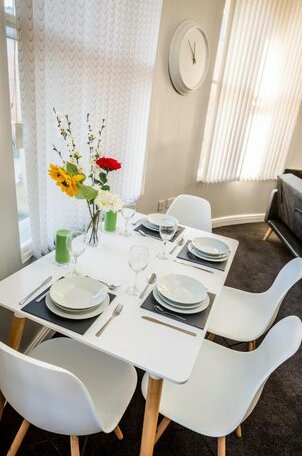 Dewsbury Serviced Apart Suites - Photo3