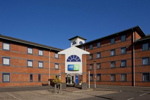 Holiday Inn Express Droitwich Spa - Photo2