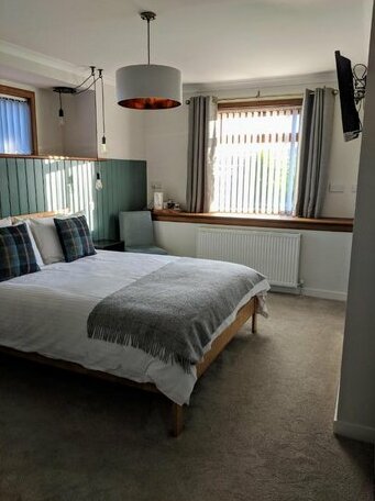 Edderton Lodge - Photo4