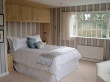 Newbridge House Bed & Breakfast Down Hatherley Gloucester - Photo5