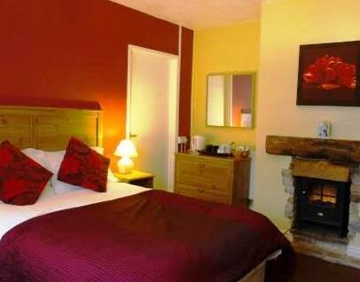 The Hollybush with Rooms Newport Wales