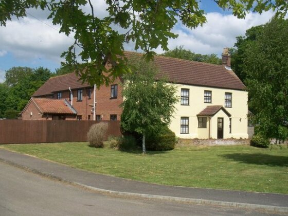 Church Farm Guest House Drayton