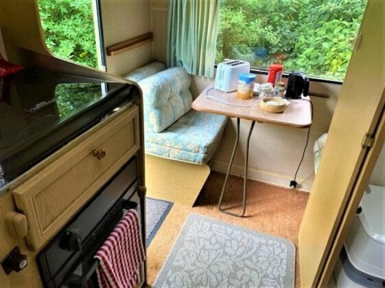 Oakhaven Caravans Luna - Photo4