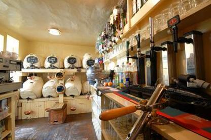 The Drewe Arms - Photo3