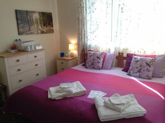 Rosegrove Guesthouse - Photo2
