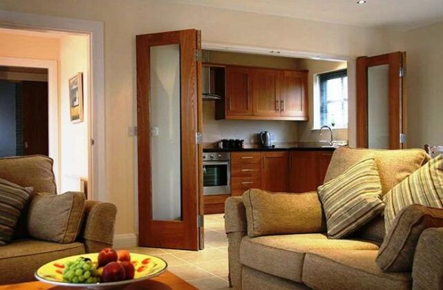 Artimacormick Cottage - Photo3