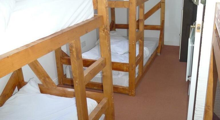 Finn McCools Giants Causeway Hostel - Photo4