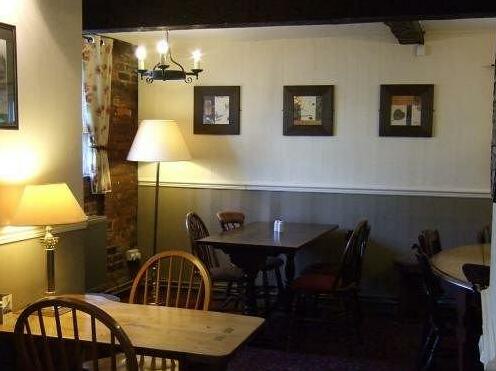 Ye Olde George Inn - Photo5
