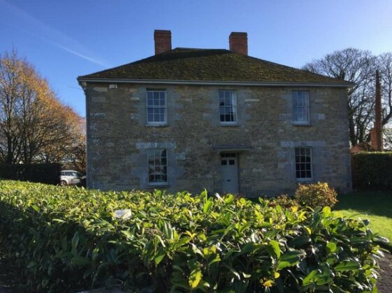 Church Farm East Stour