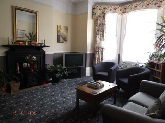 Arden Guest House Eastbourne - Photo4