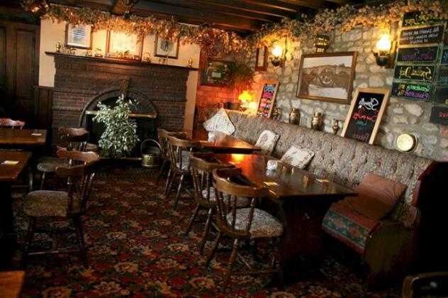 Providence Inn - Photo2