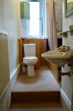 1 Bed Flat In City Centre Sleeps 2 - Photo5