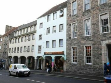 1 Bed In The Heart Of Edinburgh's Old Town