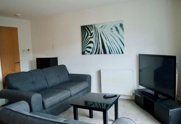 1 Bedroom Apartment By The Shore Area Of Leith Sleeps 2 - Photo2