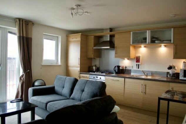 1 Bedroom Apartment By The Shore Area Of Leith Sleeps 2 - Photo4