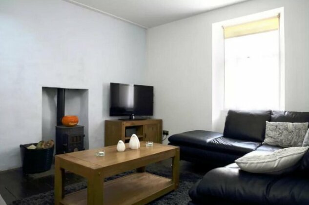 1 Bedroom Central Apartment 5 Minutes From Haymarket - Photo2