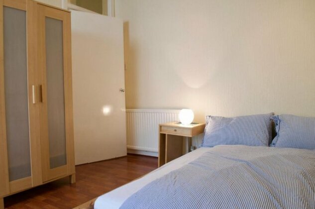 2 Bedroom Apartment In Pleasance Accommodates 4 - Photo4