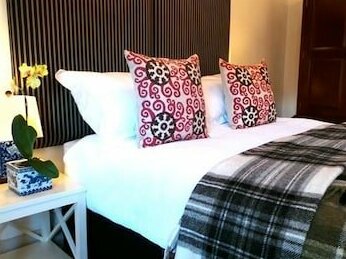 Antler Guest House - Photo4