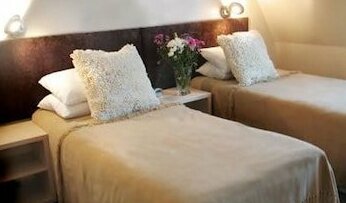 Canadale Guest House - Photo2