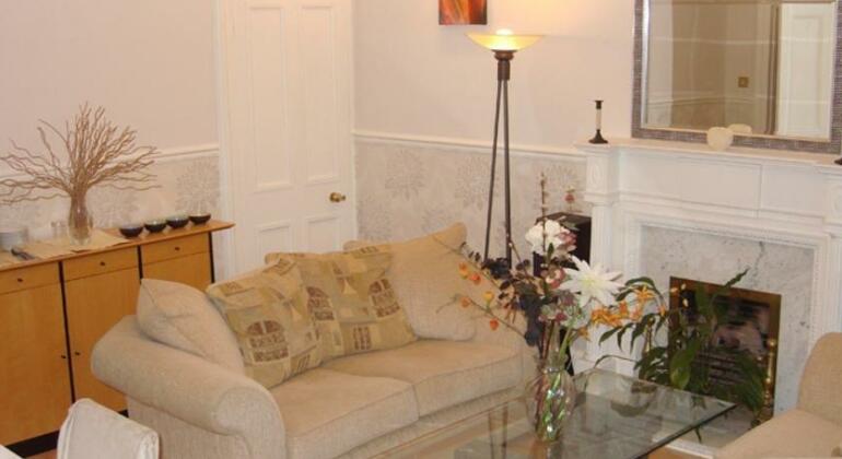 Dalmore Lodge Guest House - Photo3