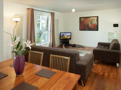 Dunedin Apartments-89 Holyrood Road apartment - Photo3